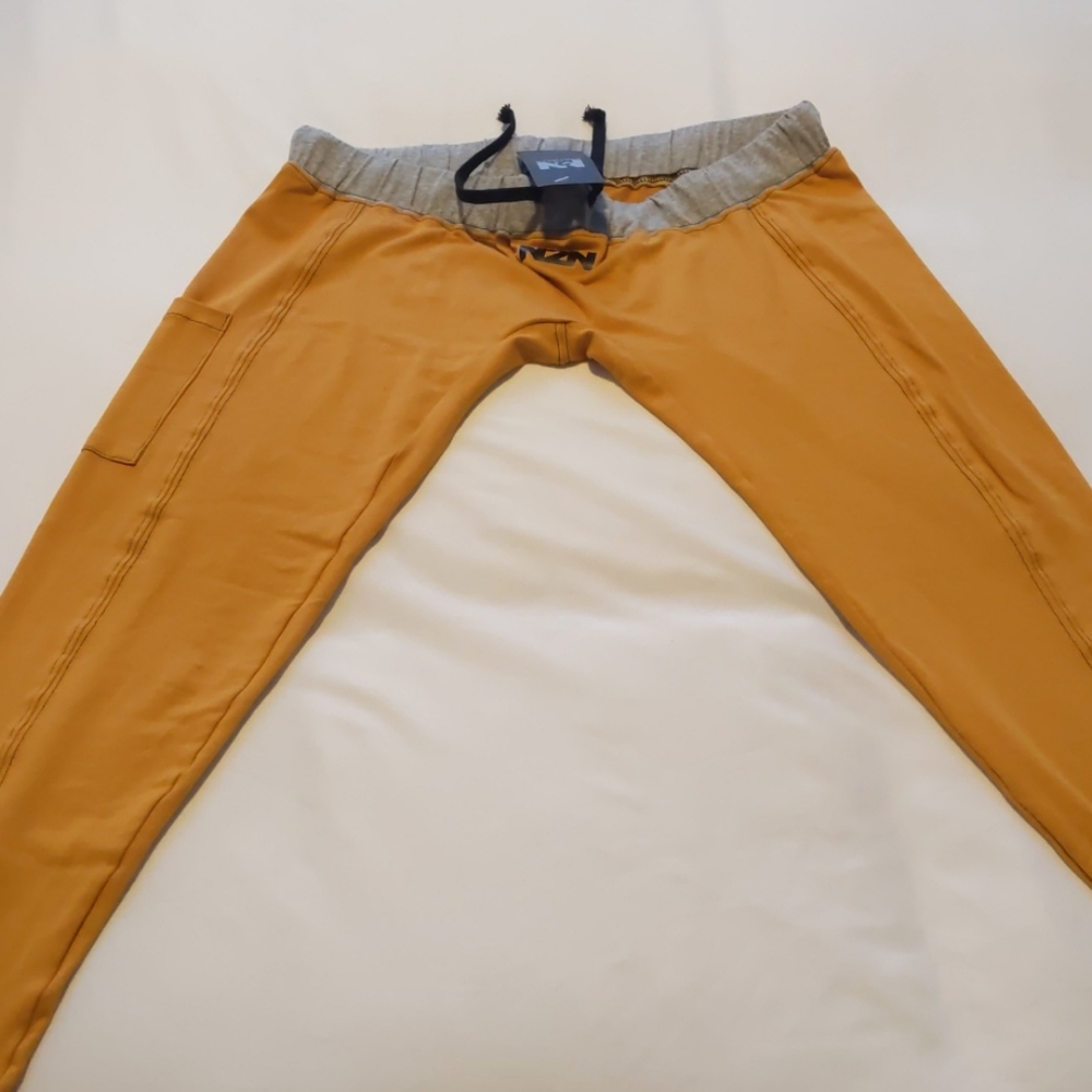 N2N Orange Tights with Cell Phone Holder
